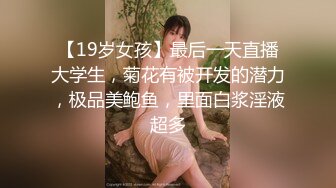 大神直接闯入商场女厕 全景偷拍漂亮的长发高跟美女