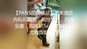 人间极品尤物，肤白逼嫩【一只甜婧】，完美颜值，掰穴扣逼一摸就出水，穴肉尿道口清晰，撸管佳品 