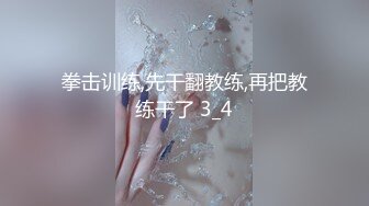 长裙高跟美女这是憋了多久