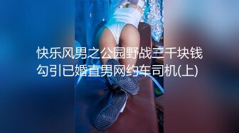 黑社会大哥：等他们到了再说嘛，那个钱在不在   情人：你他妈的别看那个，看着我。做大哥的女人 终究还得要有两下子！