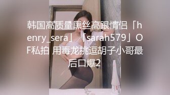 悍妇当街暴打偷手机无内女贼,众人围观看逼逼